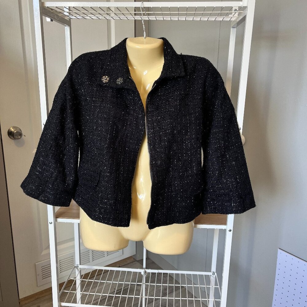 EXPRESS DESIGN STUDIO SZ 0 CROPPED BOUCLE EYELASH TWEED FUNNEL NECK JACKET - Picture 3 of 7